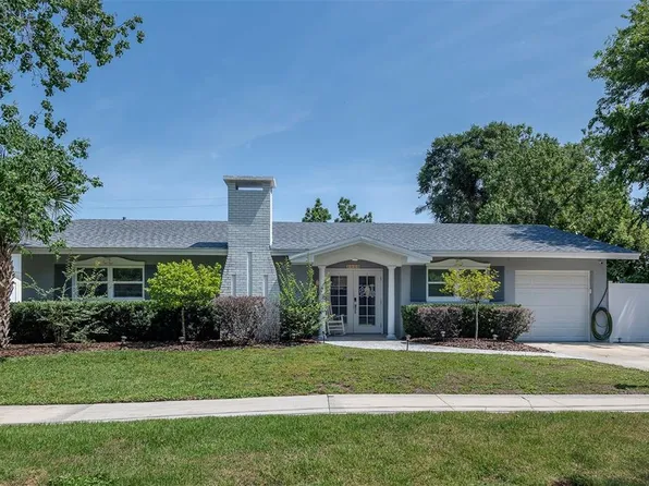 2325 E Harding St, Orlando, FL 32806