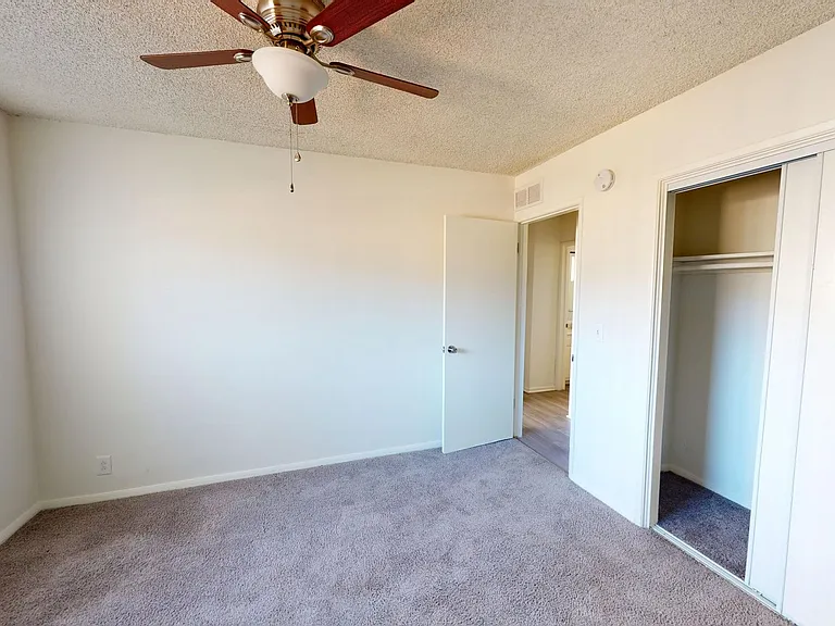 2266 Del Mar — Photo 13