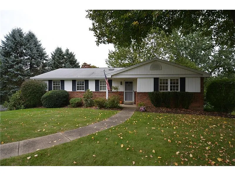 2549 Matterhorn Dr photo 1