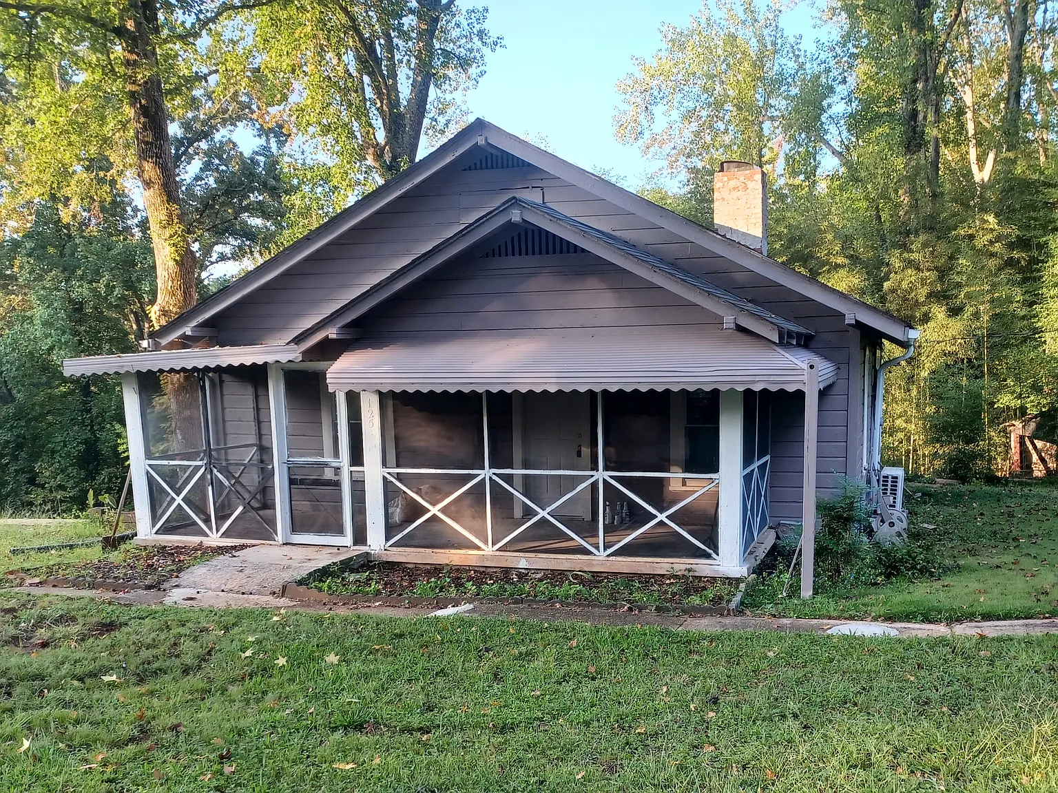 3 bed, 1581 sqft, $1,700 — Photo 1