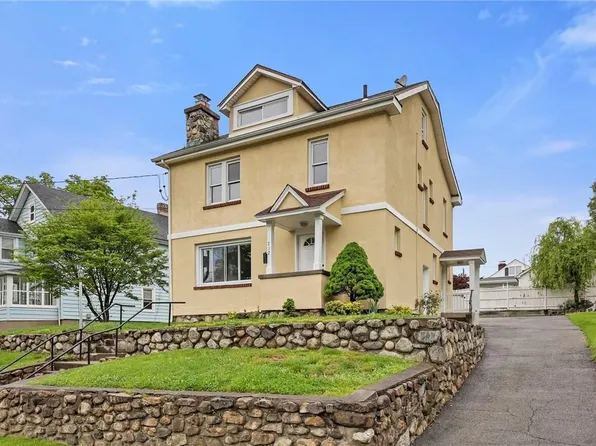 712 Lindbergh Avenue, Peekskill, NY 10566