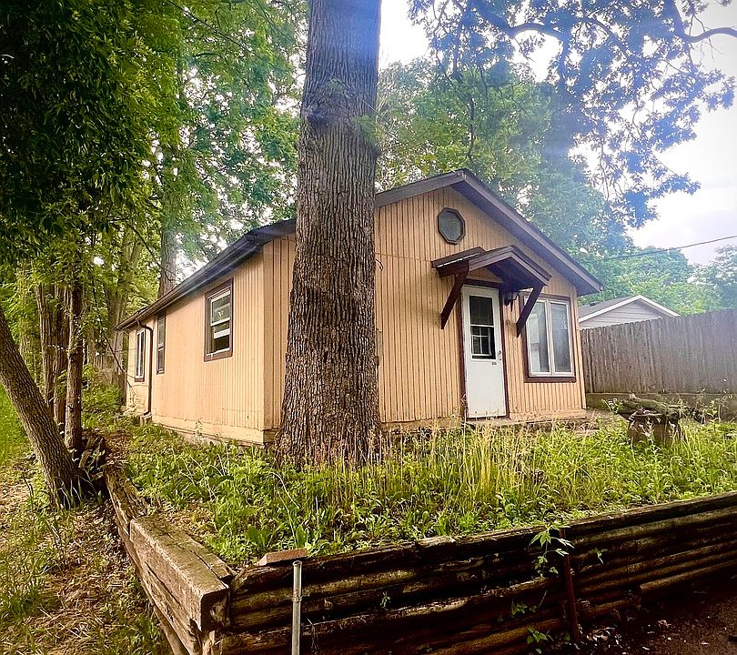 1st image of 80 Cathryn St