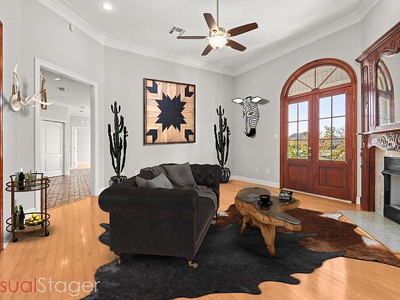 4th image of 7530 Saint Johns Dr