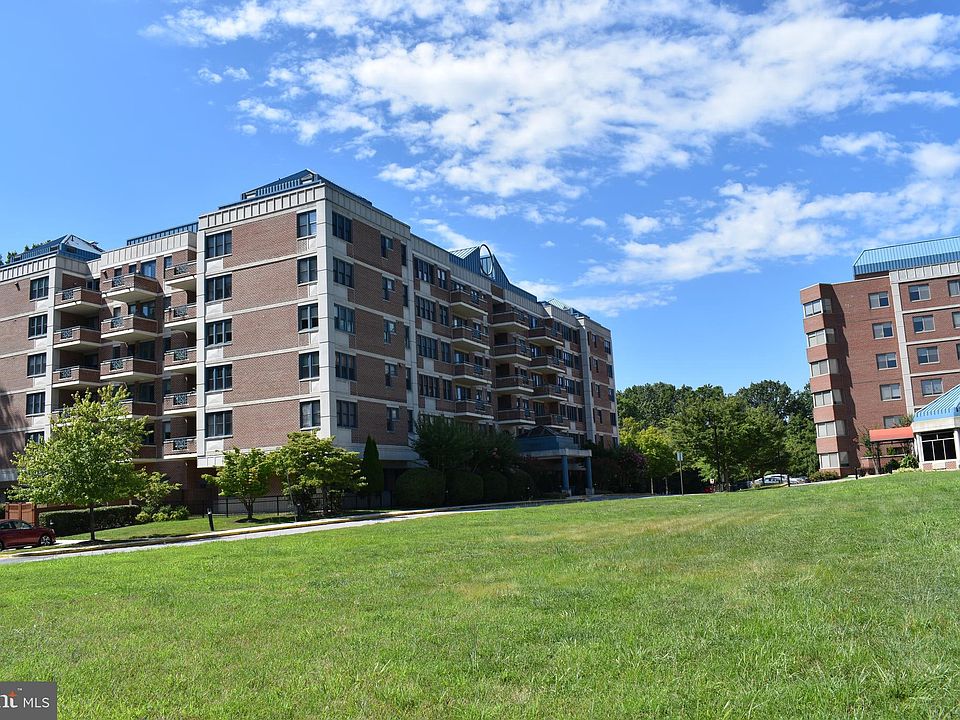 1st image of 930 Astern Way Unit 101