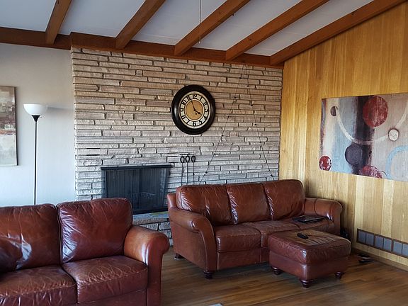 Living room -upstairs
