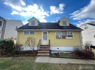 226 Wellington Pl, Edison, NJ 08817