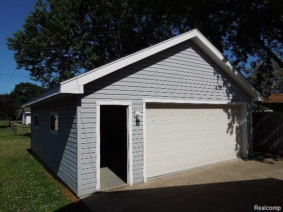 Heated garage