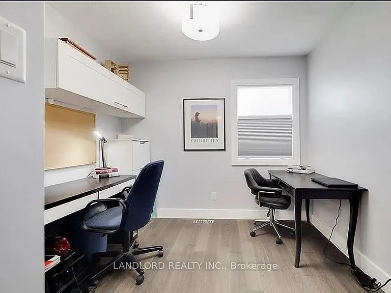 26 Poplar Dr #3 — Photo 11