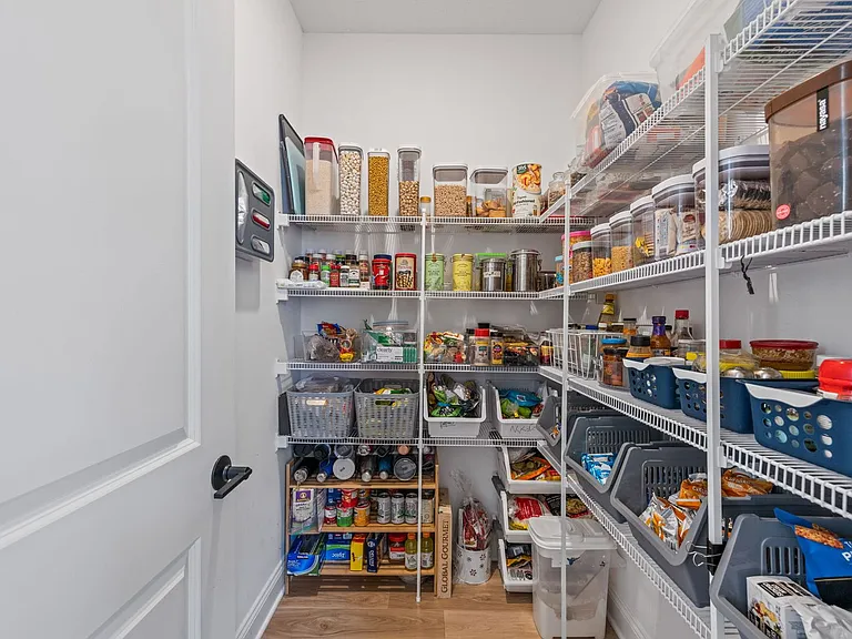 233 Lake Balaton Dr — Photo 40