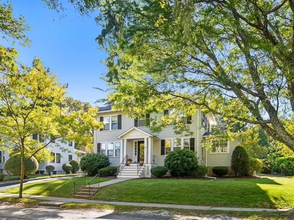 207 Slade St, Belmont, MA 02478