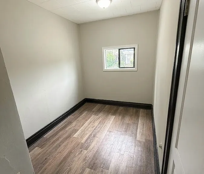 467 Fargo Ave #1 — Photo 4