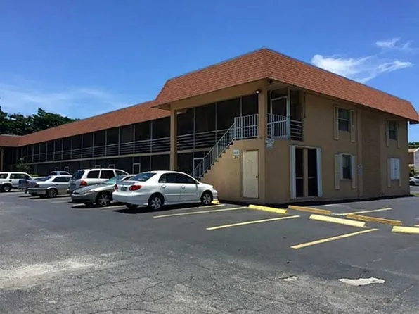 2837 Pierce St APT 6, Hollywood, FL 33020