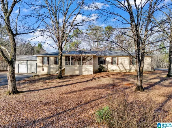 85 Smoke Rise Ln, Warrior, AL 35180