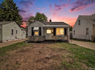 6041 Harold St, Taylor, MI 48180