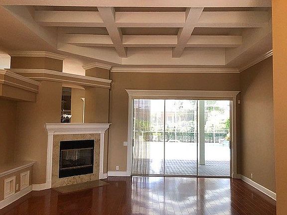 Formal living Room