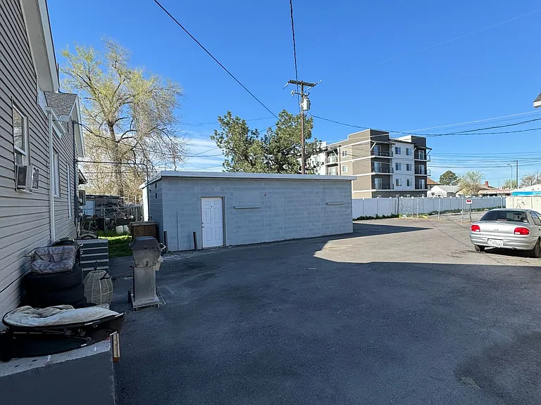 3031 Ogden Ave — Photo 7