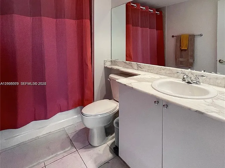 18800 NE 29th Ave #502 — Photo 8