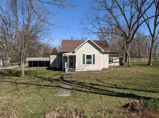 302 Main St, Shattuc, IL 62231