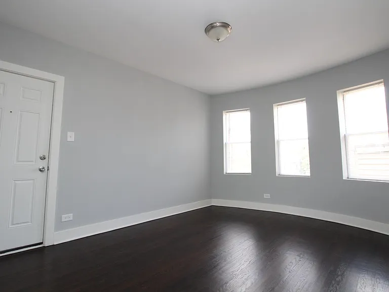 2130 N Sawyer Ave #2E — Photo 7