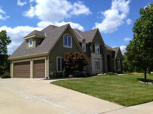 15000 Linden St, Leawood, KS 66224
