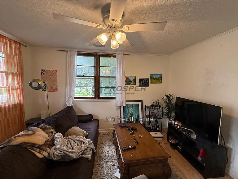 45 Drake St — Photo 3