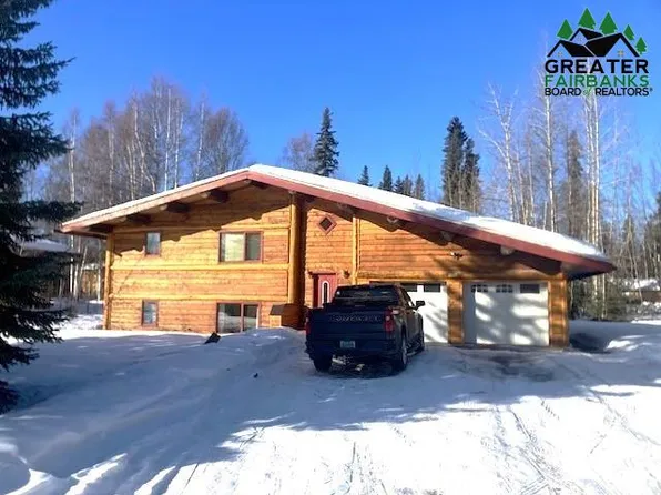 2487 Singa St, North Pole, AK 99705