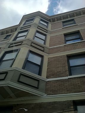 2nd image of 2382 Park Ave APT 10