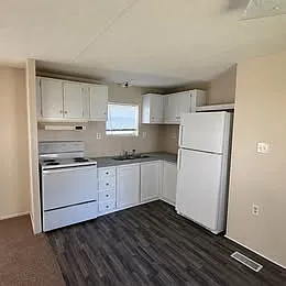Available Now Rent-to-Own in Creek Valley! — Photo 3