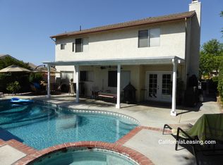 27946 Palmetto Ridge Dr, Santa Clarita, CA 91354