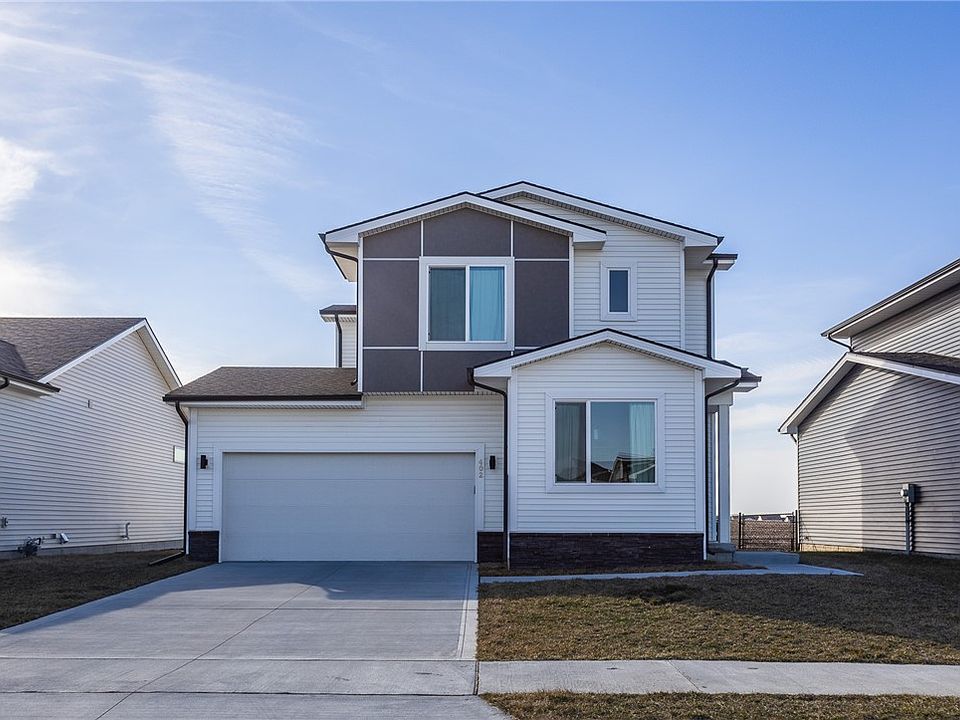 1st image of 402 NE Whitetail Dr