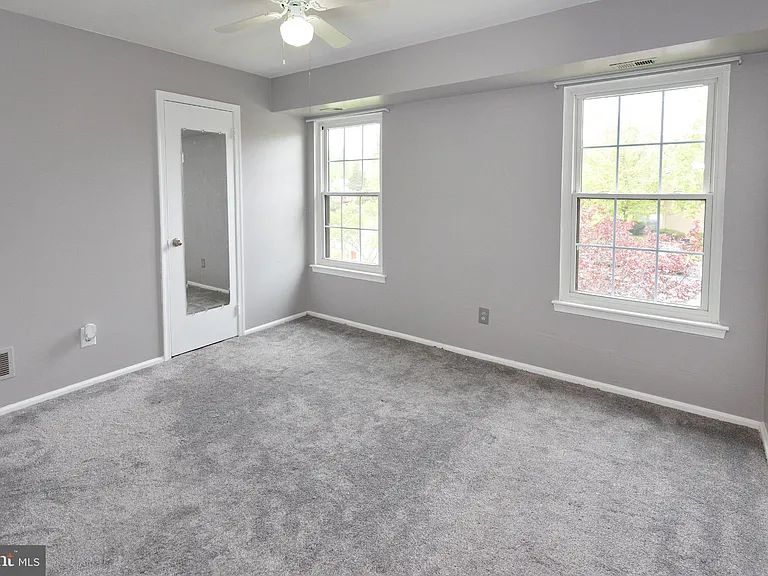 10 Sumac Ct #B — Photo 27