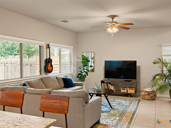 5th image of 535 Stampede Rd