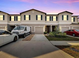9655 Pembrooke Pines Dr, Sun City Center, FL 33573