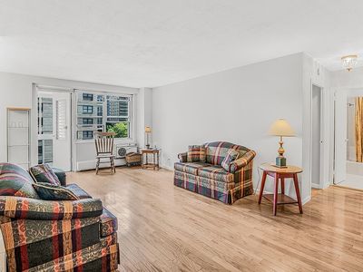 303 W 66th St APT 9AE, New York, NY, 10023