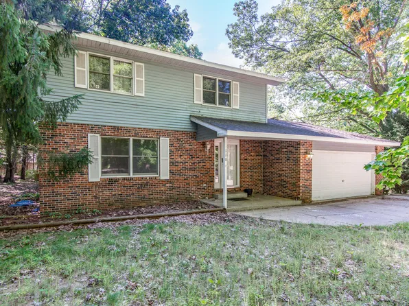 110 Carpenter Blvd, Roscommon, MI 48653