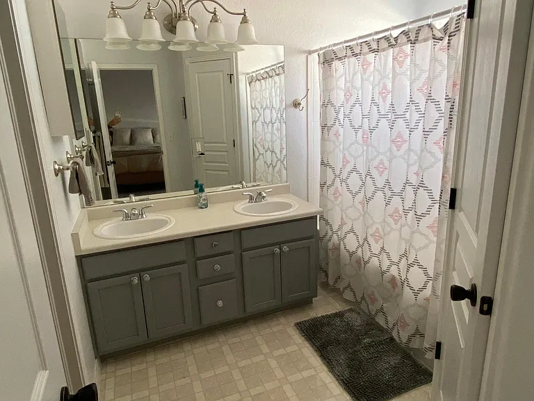 657 S Depew St #657 — Photo 9