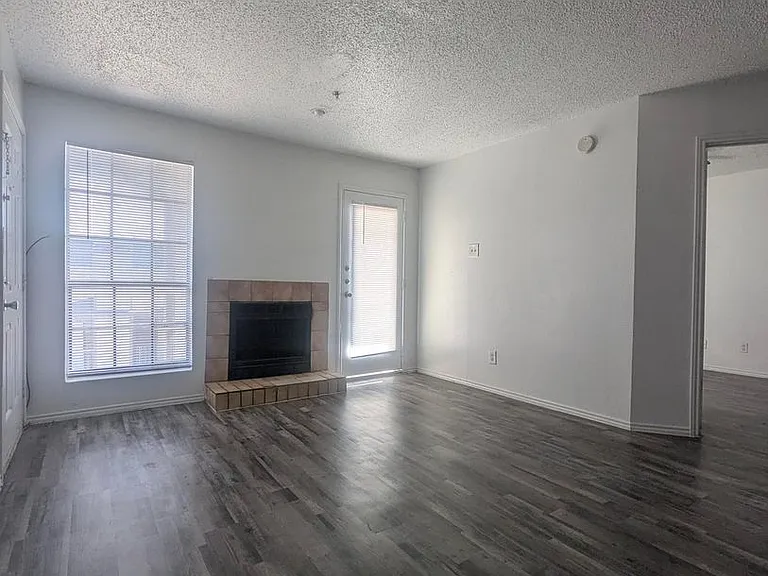 Bennett Place Apartments — Photo 28