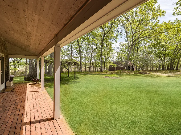 245 Old Stone Hwy — Photo 11