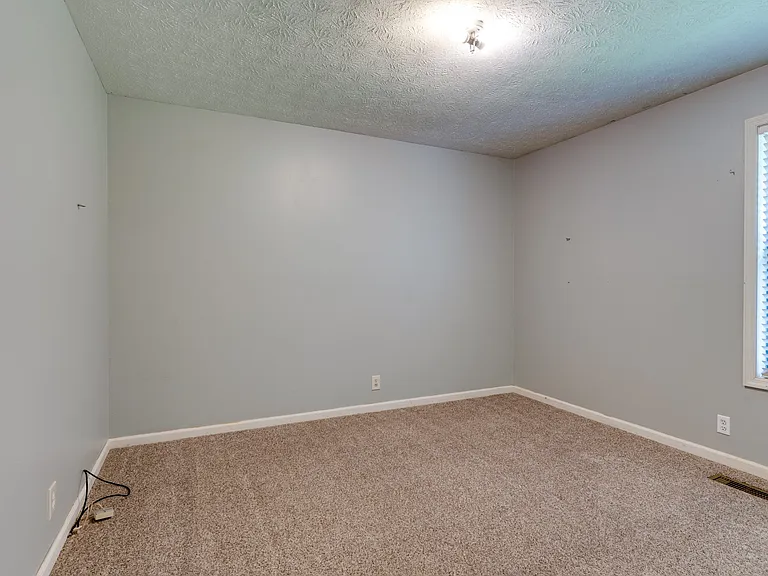 463 Calista Rd — Photo 11
