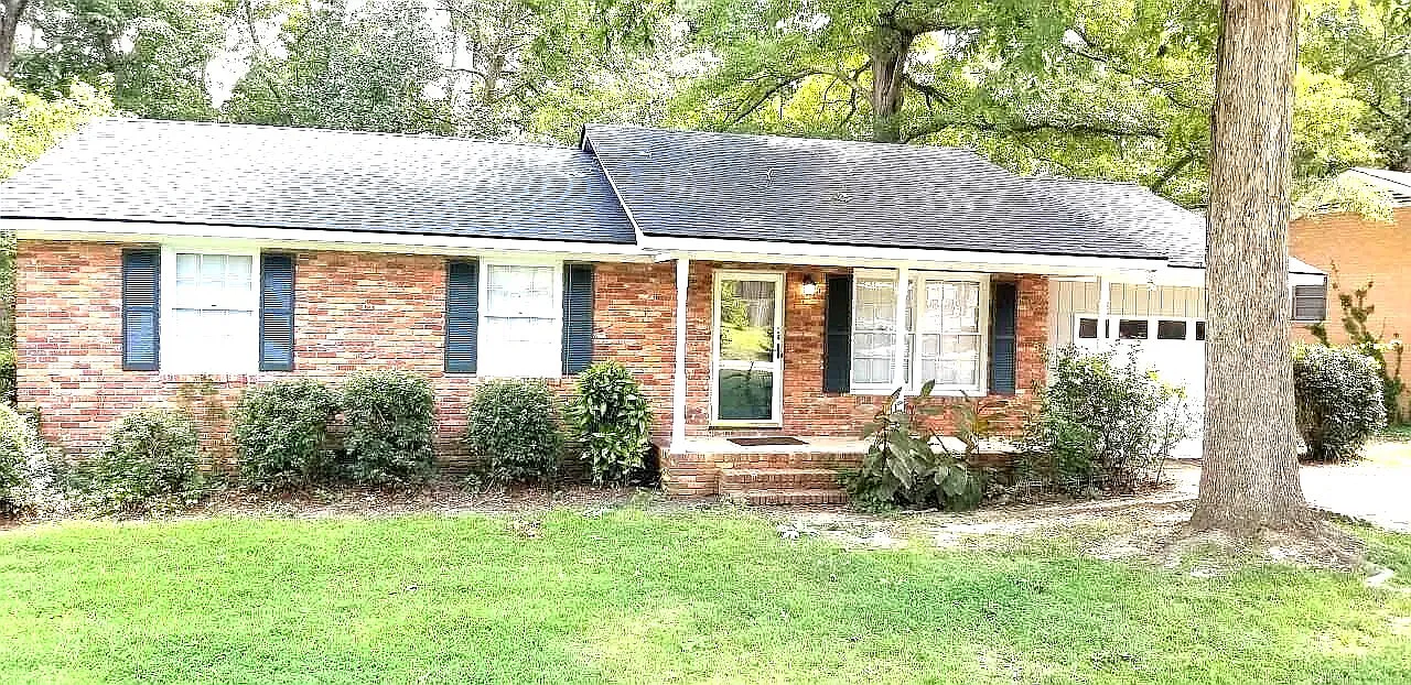 1908 Rolling Hills Road - 1 — Photo 1