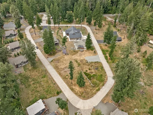 123 Bugle Lane, Packwood, WA 98361