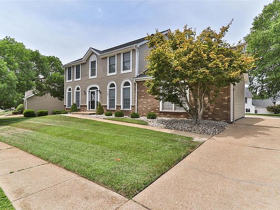 3rd image of 1683 Timber Hollow Dr