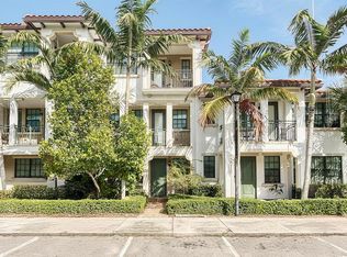 11303 SW 15th St, Pembroke Pines, FL 33025