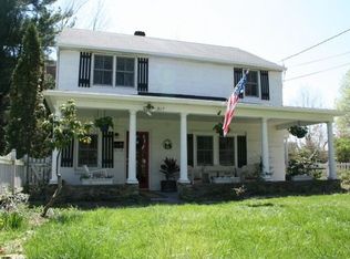 317 Edwards Ferry Rd NE, Leesburg, VA 20176