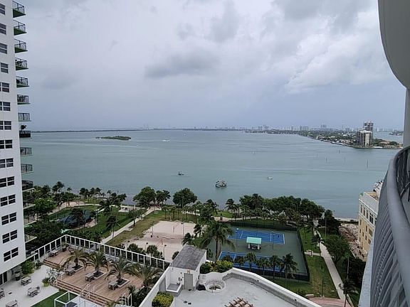 2nd image of 1750 N Bayshore Dr APT 1805