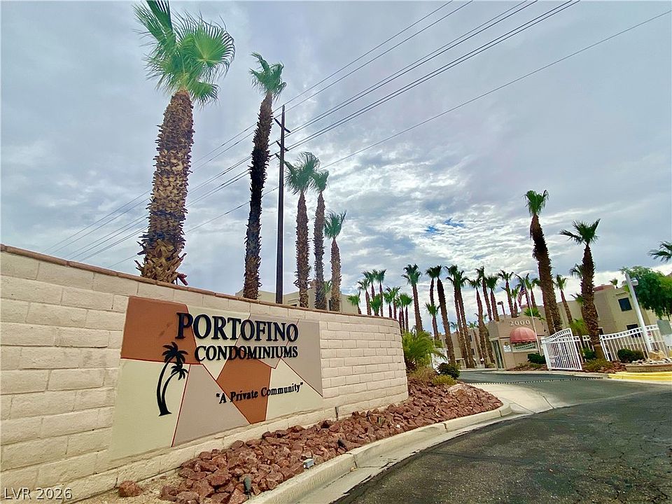 1st image of 2016 Mesquite Ln APT 302