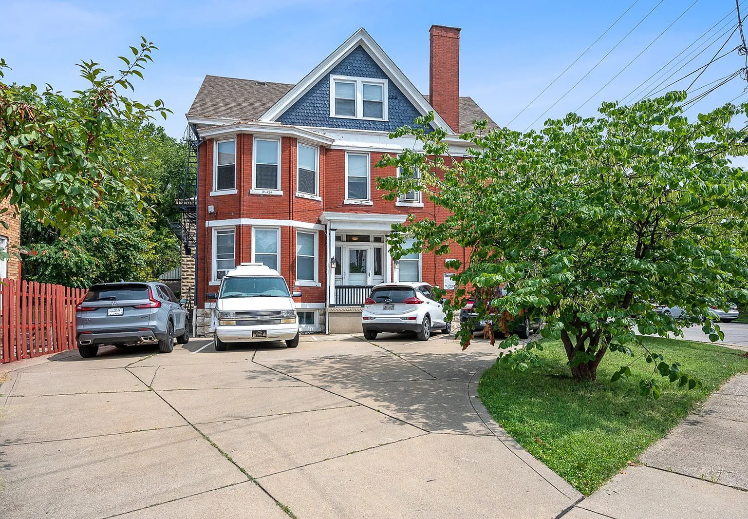 2 bed, 2.0 bath, $1,695 — Photo 1