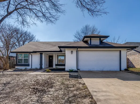 2633 Steppington St, Grand Prairie, TX 75052