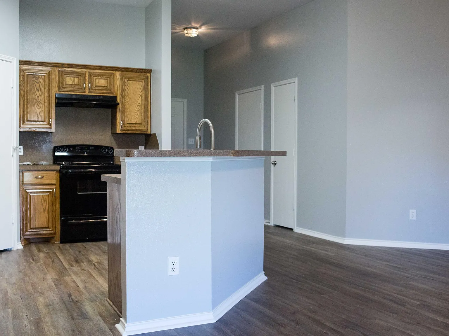 4 bed, 1664 sqft, $1,950 — Photo 3