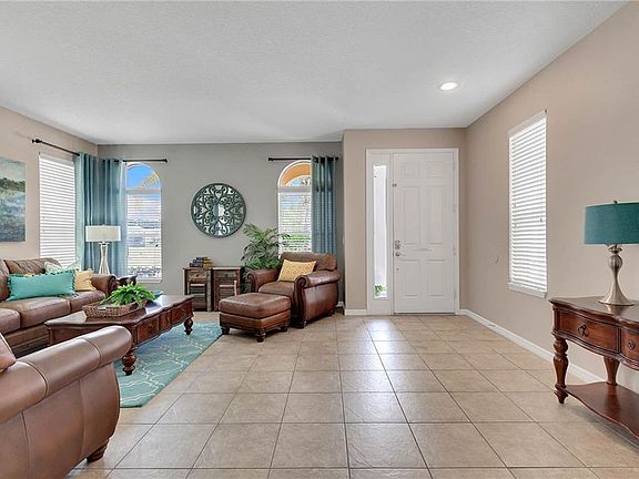 5th image of 1151 Marcello Blvd